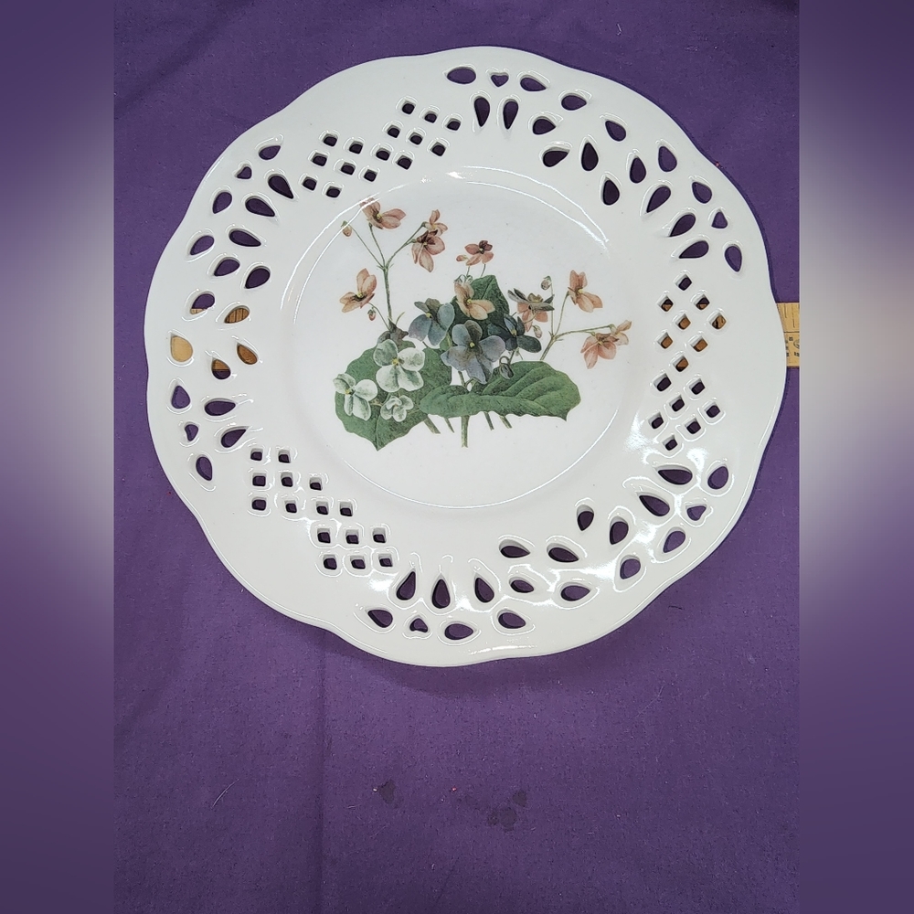 Decorative plate, wall decor***